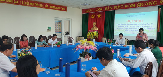 chi-bo-hoi-nong-dan-trien-khai-thuc-hien-chuyen-de-nam-2023-ve-hoc-tap-va-lam-theo-tu-tuong-dao-duc-phong-cach-ho-chi-minh